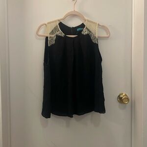 Alice & Olivia size small top